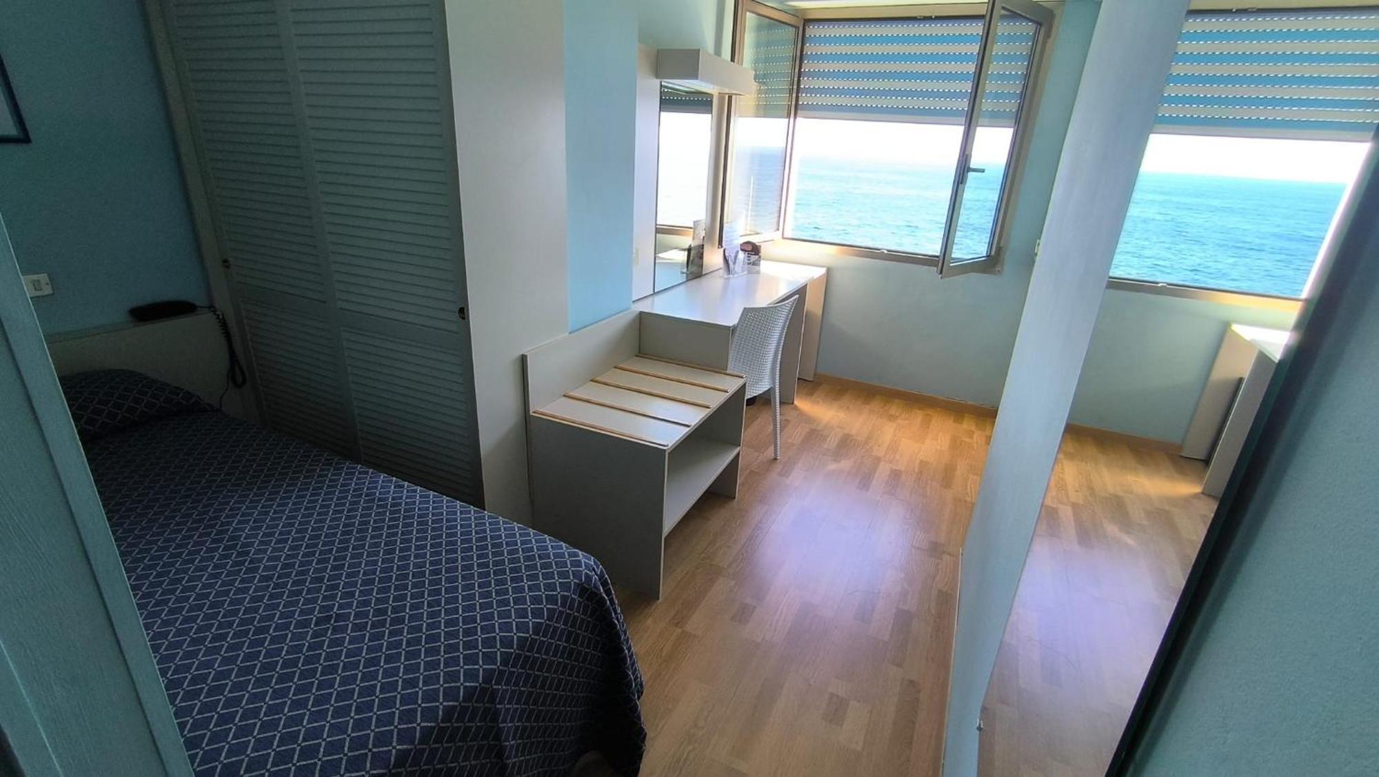 Hotel La Perla Del Capo Ospedaletti Exteriér fotografie