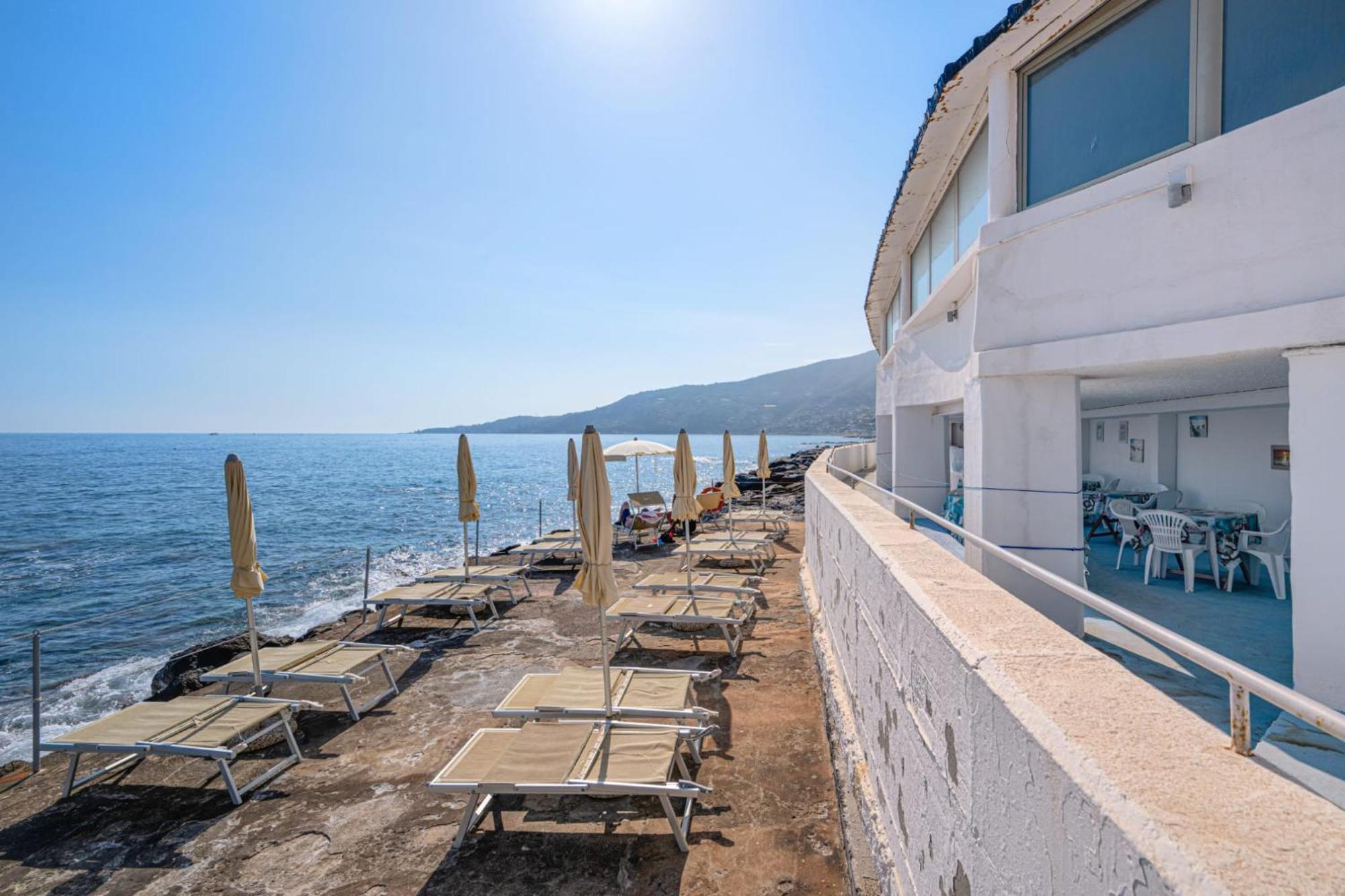 Hotel La Perla Del Capo Ospedaletti Exteriér fotografie